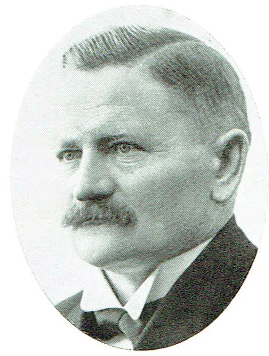 Hemmansägare P. G. Grönberg valdes till ny ordförande 1921, Ugglebo Arbetareförenings Aktiebolag