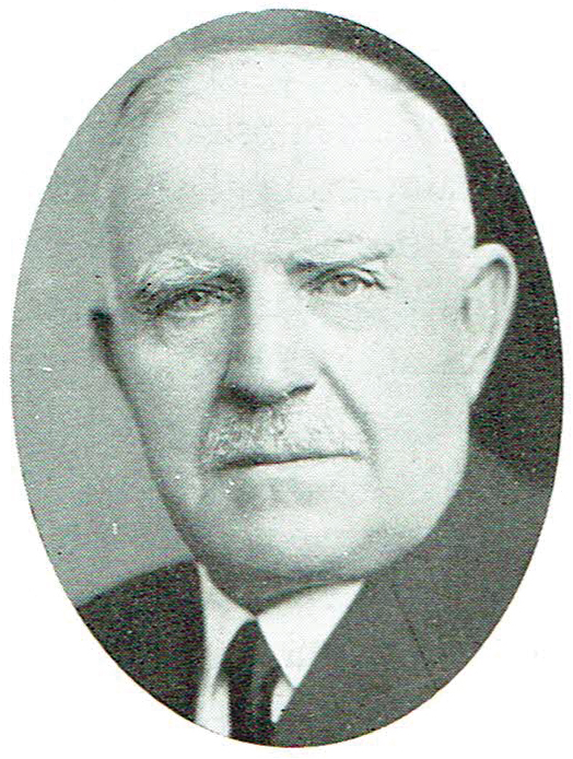 F. Folkskoll. L.E. Berglund valdes till ordförande, 1940, Ugglebo Arbetareförenings Aktiebolag